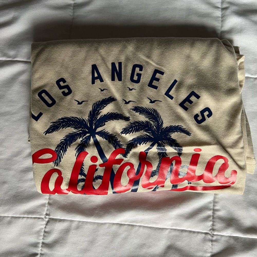 Beige Los Angeles California Graphic Tee